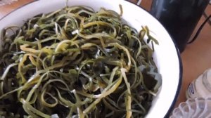 Салат из морской капусты  Полезно!