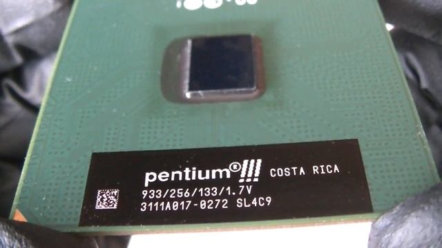 Processor Intel Pentium III 933 MHz SL4C9 смотреть онлайн