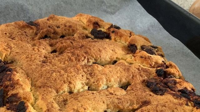 Арабский пирог с финиками и изюмом -" Арабская ночь". Вегетарианский рецепт смотреть онлайн