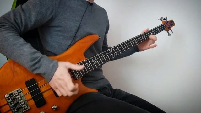 Funky Blues Bassline - IBANEZ SR900 SDGR Natural смотреть онлайн