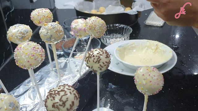 Cake Pops / cake bomb: How to Make Cake Pops with the left over cake ( in Malayalam). смотреть онлайн