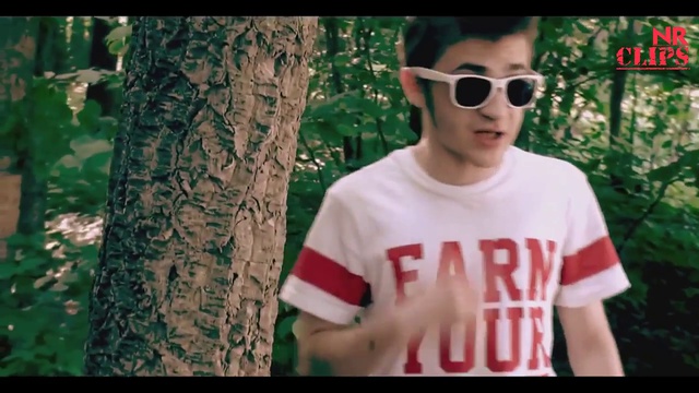 УСПЕШНАЯ ГРУППА feat Ровное Место Ее улыбка [NR clips] (Новые Рэп Клипы 2015) смотреть онлайн