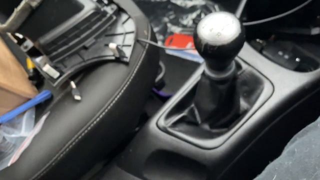Removing a Kia Picanto Radio and Installing a CarPlay Stereo - Walkthrough (2011-2017) смотреть онлайн