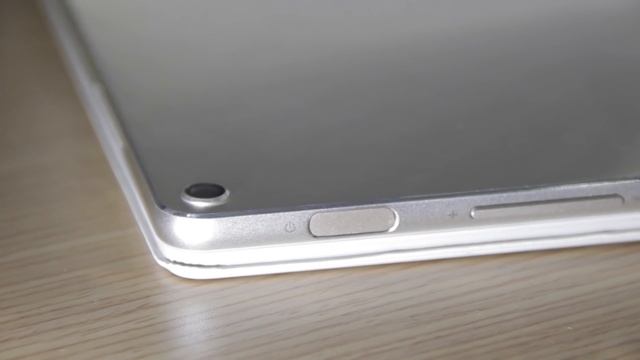 A Closer Look at Zenbook 3, Transformer 3, and Transformer 3 Pro смотреть онлайн