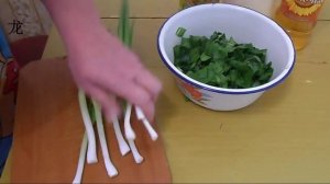 Салат из черемши «Весенний». Spring wild garlic salad.