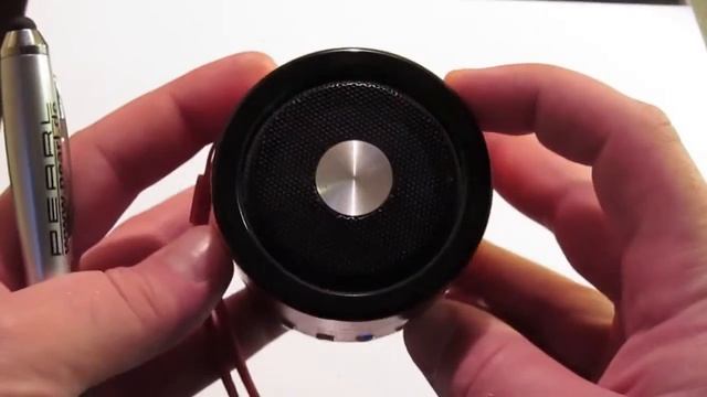 Mini Speaker WSTER WS-138RC USB SD-Card FM Radio (HD) смотреть онлайн