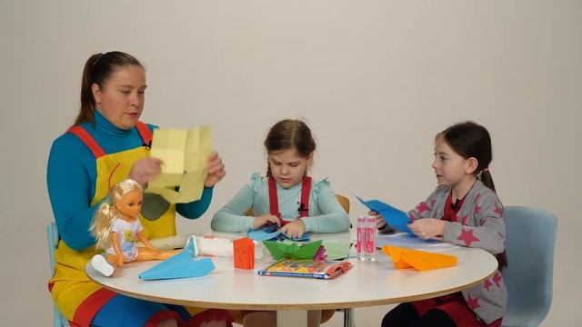 Делаем МИНИ Блокнотики. САМОДЕЛКИНЫ. Выпуск №4 #калябаля #видеодлядетей #дети #мастеримсдетьми смотреть онлайн