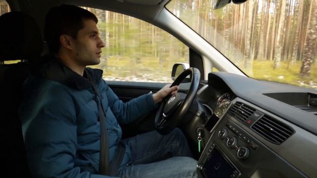 Обзор VW Caddy Maxi 2018 1.6 - для курьеров, таксистов и дачников смотреть онлайн