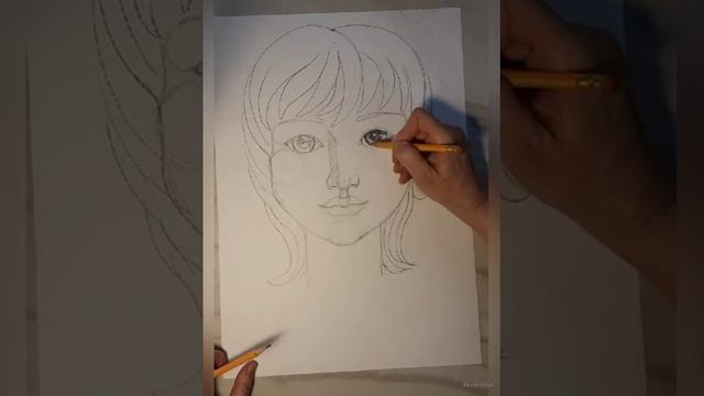 Портрет девочки. Рисунок карандашом. Простой оригинальный способ. смотреть онлайн