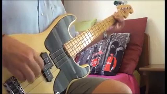 SCORPIONS - HEY YOU (BASS COVER) смотреть онлайн