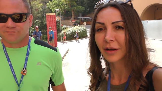 DON'T LOOK DOWN! | VISITING SPAIN | We Are The Davises смотреть онлайн