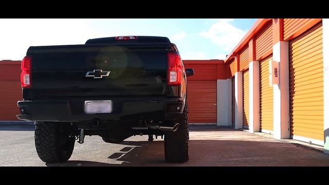 Champion 4x4: Black Chevrolet Silverado Z71 on Fuel Off-road Wheels смотреть онлайн