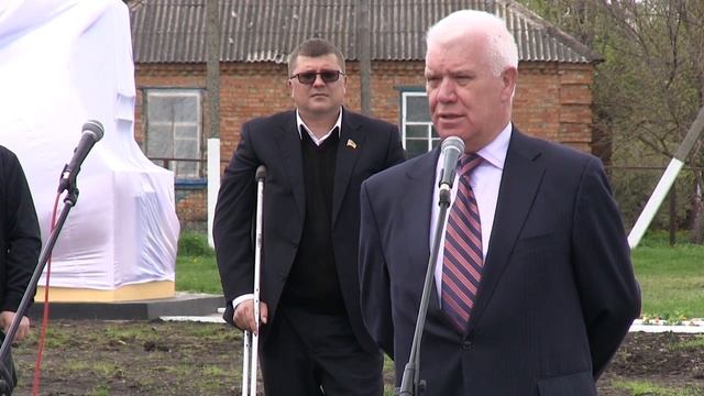 Открытие памятника труженикам сельского хозяйства в Кобзивке смотреть онлайн