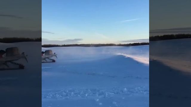 Jumping an 800 ski doo summit смотреть онлайн