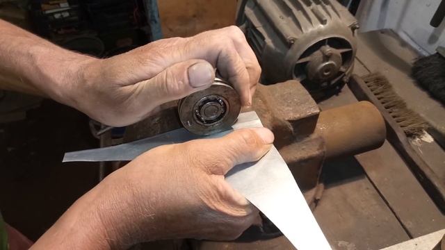 Как сделать ребро жесткости на листовом металле / How to make a stiffener on a sheet metal смотреть онлайн