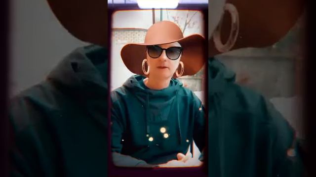 Boy George. - Merry Xmas Darling 2021 смотреть онлайн