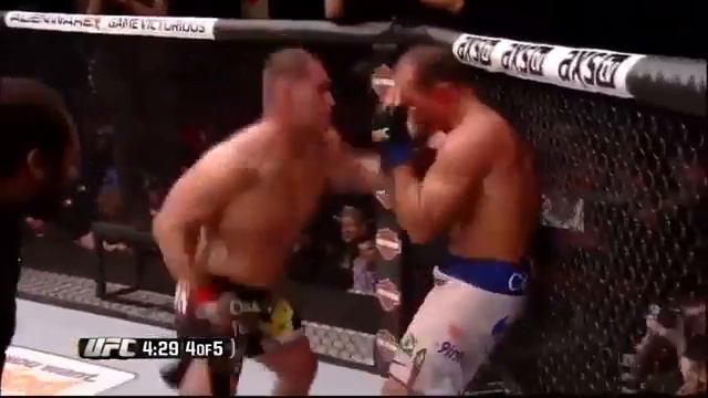 Кейн Веласкес vs Жуниор дос Сантос смотреть онлайн