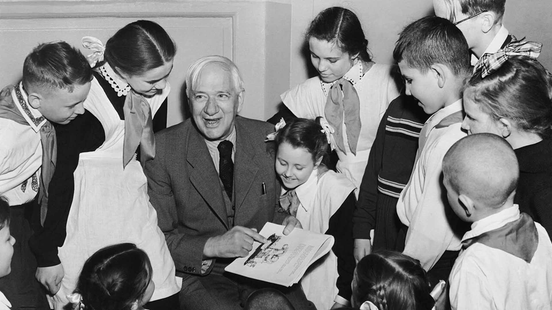 Корней Иванович Чуковский. Краткая биография смотреть онлайн