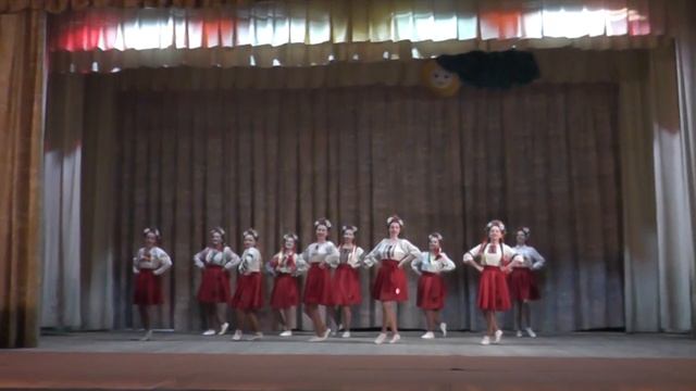 танець "Плескач".БДЮТ м.Болехів. смотреть онлайн
