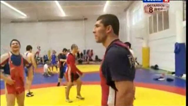 Бросок с зависанием, бросок прогибом и посадка! смотреть онлайн