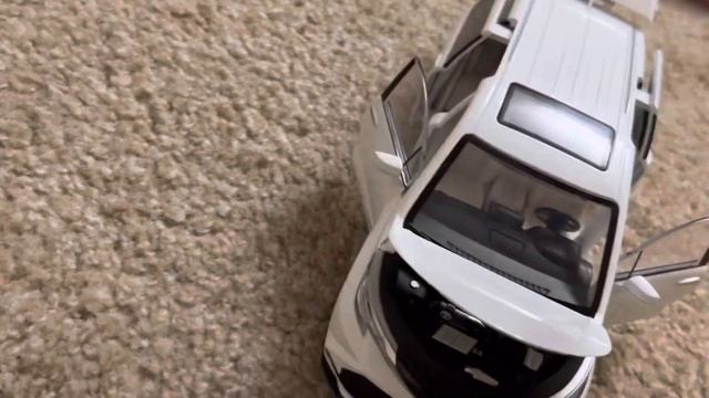 Toyota Sienna Toy Car смотреть онлайн
