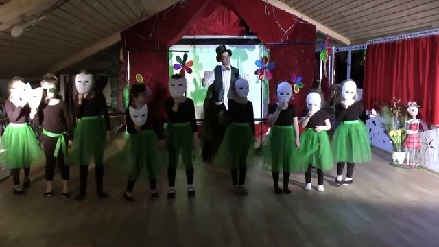 Волшебник изумрудного города смотреть онлайн