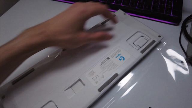 САМАЯ ДОРОГАЯ клавиатура LOGITECH - распаковка и первый взгляд смотреть онлайн