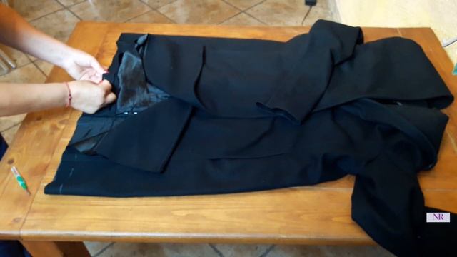 Укоротить низ пальто с подкладкой. How to shorten a coatJacket: Sewing the hem of the jacket смотреть онлайн