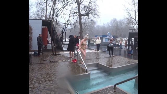 ICE HOLE BATHING 2024! NEW! #4  EPIPHANY BATHING | WINTER  SWIMMING |КРЕЩЕНСКИЕ КУПАНИЯ