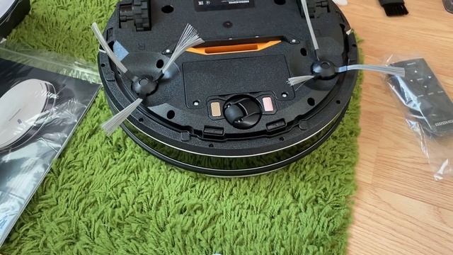 Наш новый помощник РОБОТ-ПЫЛЕСОС REDMOND RV-R450! Куда дела старый, распаковка и первое впечатление смотреть онлайн