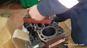 Шлифовка плоскости блока цилиндров вручную