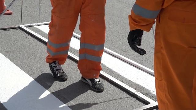 Дорожная разметка в Новосибирске не успевает обновляться смотреть онлайн