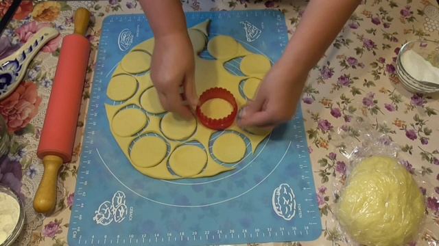 Вареники на пару с шелковицей из дрожжевого теста/ Рецепт вареників на пару / Украинская кухня. смотреть онлайн