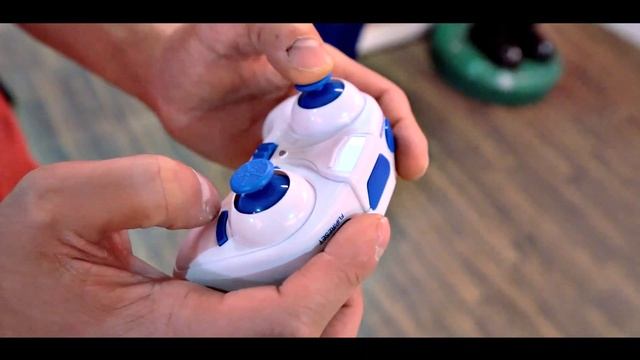 Hamleys Glow Drone смотреть онлайн