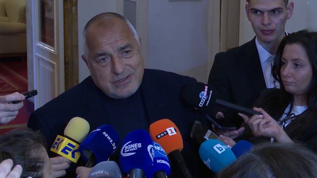 Борисов за записите на Василев На мястото на Петков нямаше да коментирам! - БНР Новини смотреть онлайн