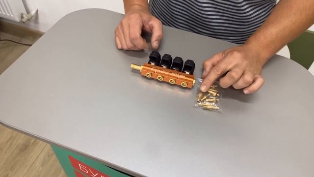 Видеообзор форсуночной рейки MARS 2 Om на 4 цилиндра смотреть онлайн