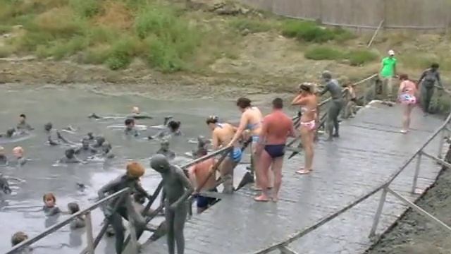 Ну очень лечебные грязи.... смотреть онлайн