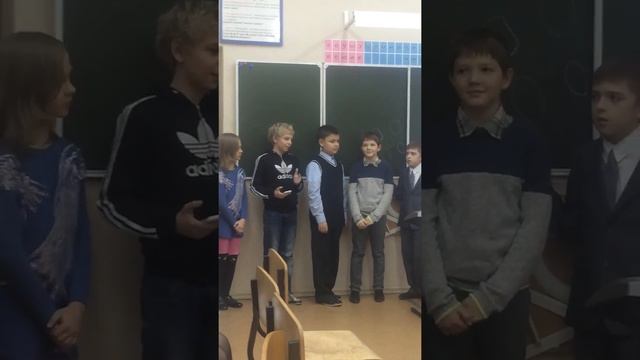 Гимназия 96, 3г, класс Ивановой Эльмиры Тагировны, праздник день мамы(10) смотреть онлайн