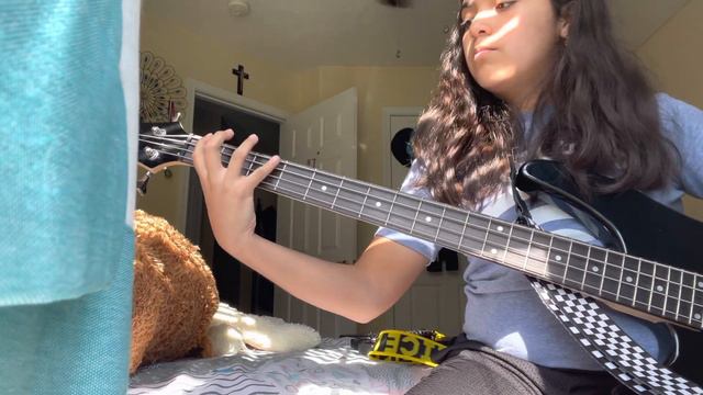 How to play B!tch dont kill my vibe-kendrick lamar on bass смотреть онлайн