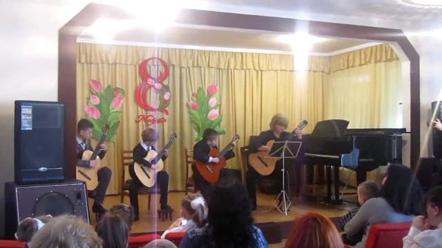 Виктор Ерзунов " Фламинго" Исп. ансамбль гитаристов , руководитель - Чернышова Елена Александровна смотреть онлайн