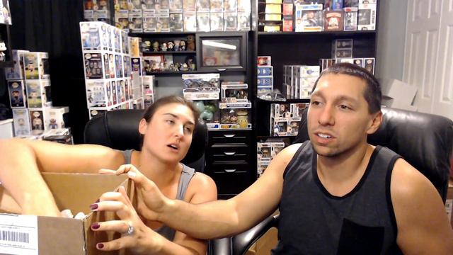 SCORE! FUNKO POP DELUXE CHASE ! SOLD OUT DIY POP ! Spastic Pops & Games Workshop смотреть онлайн
