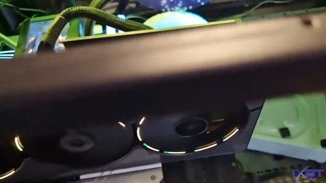 Gigabyte GeForce RTX 4070 Ti Aorus Master-Подсветка2 смотреть онлайн