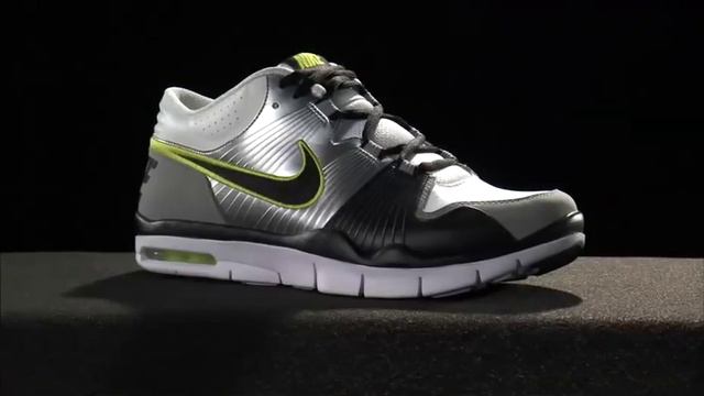 Nike Trainer 1: Taking Versatility to Another Level смотреть онлайн