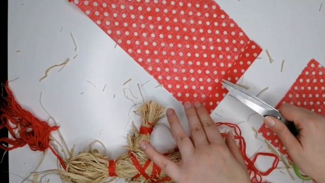 Мастер класс. Делаем куклу - масленицу своими руками смотреть онлайн