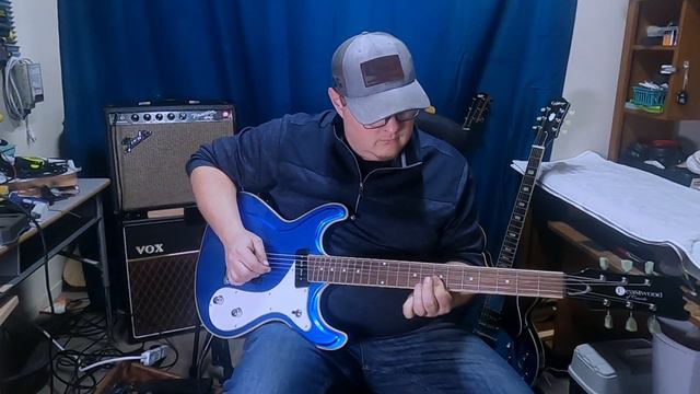 Is this Baritone as cool as it looks? смотреть онлайн