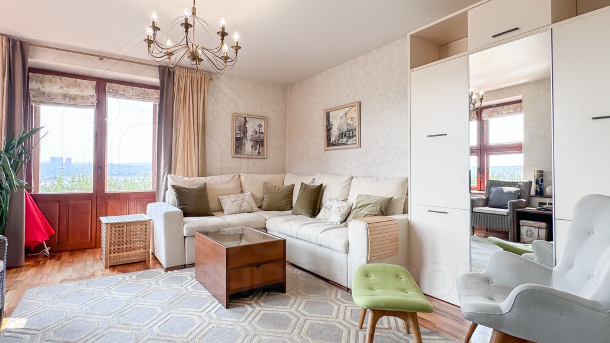 Рум-тур по 2-комнатной квартире в ЖК "Красный Квадрат" - ул. Дальневосточная, 141 (продажа) смотреть онлайн