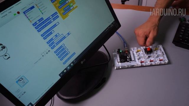 Программирование Arduino на Scratch 2.0 — Работа с модулем «Кнопка», отслеживание нескольких кнопок смотреть онлайн
