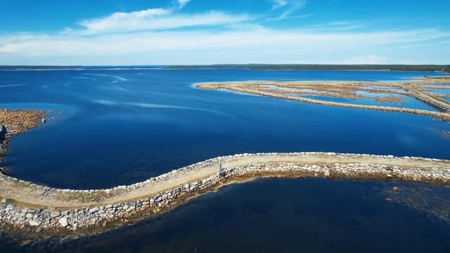 Муксалмская дамба на Cоловецких островах в Белом море смотреть онлайн