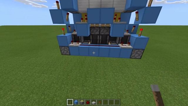 Minecraft PE 4x4 WORKING DOOR! (PE/Xbox/Windows10/Switch) смотреть онлайн