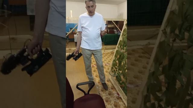 В Лаишевском районе в селе Ковали побывали гости из Москвы, сняли репортаж о плетении сетей смотреть онлайн